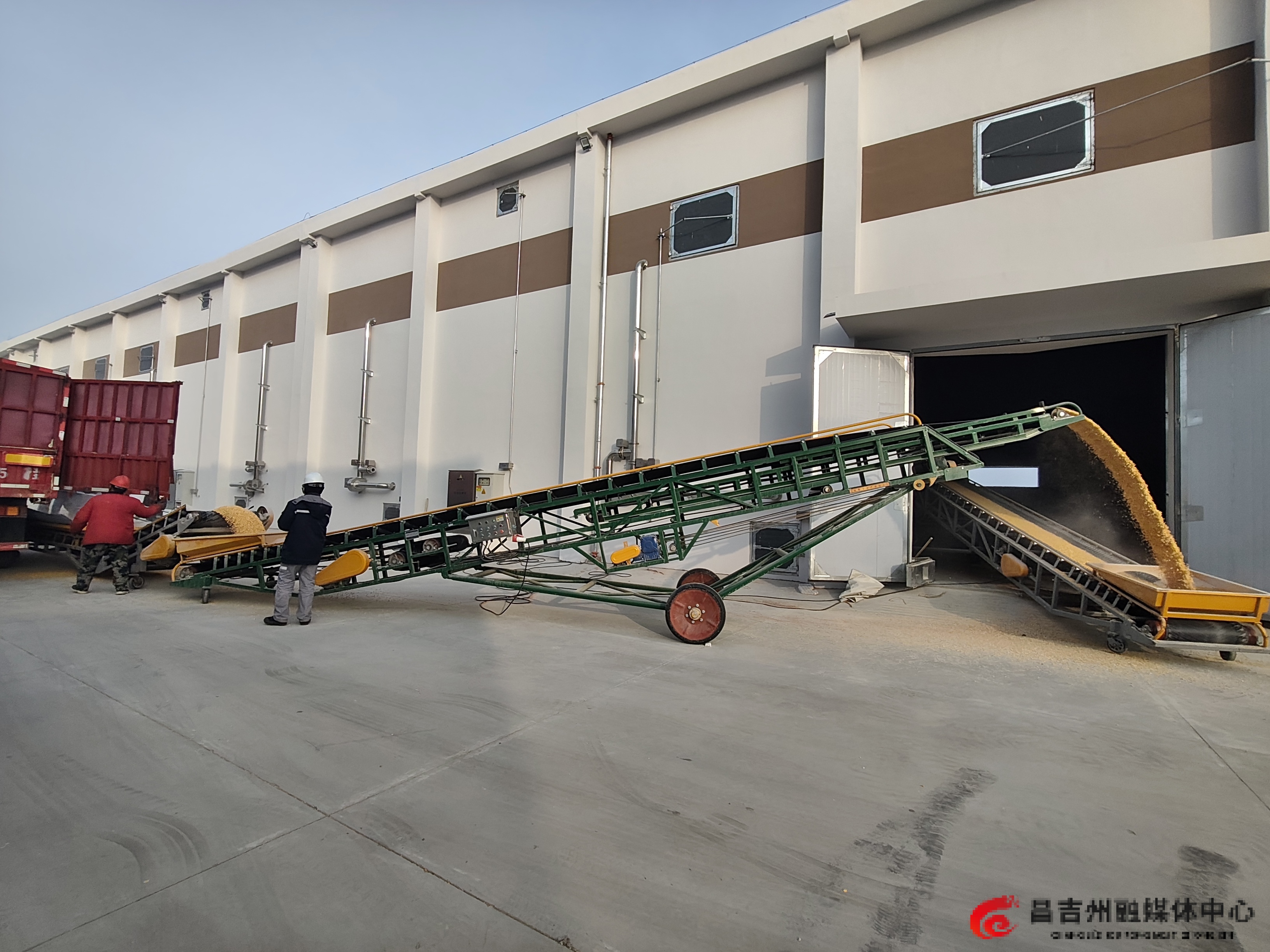 微信图片_20251204171851_22_2890.jpg 微信图片_20251204171851_22_2890.jpg