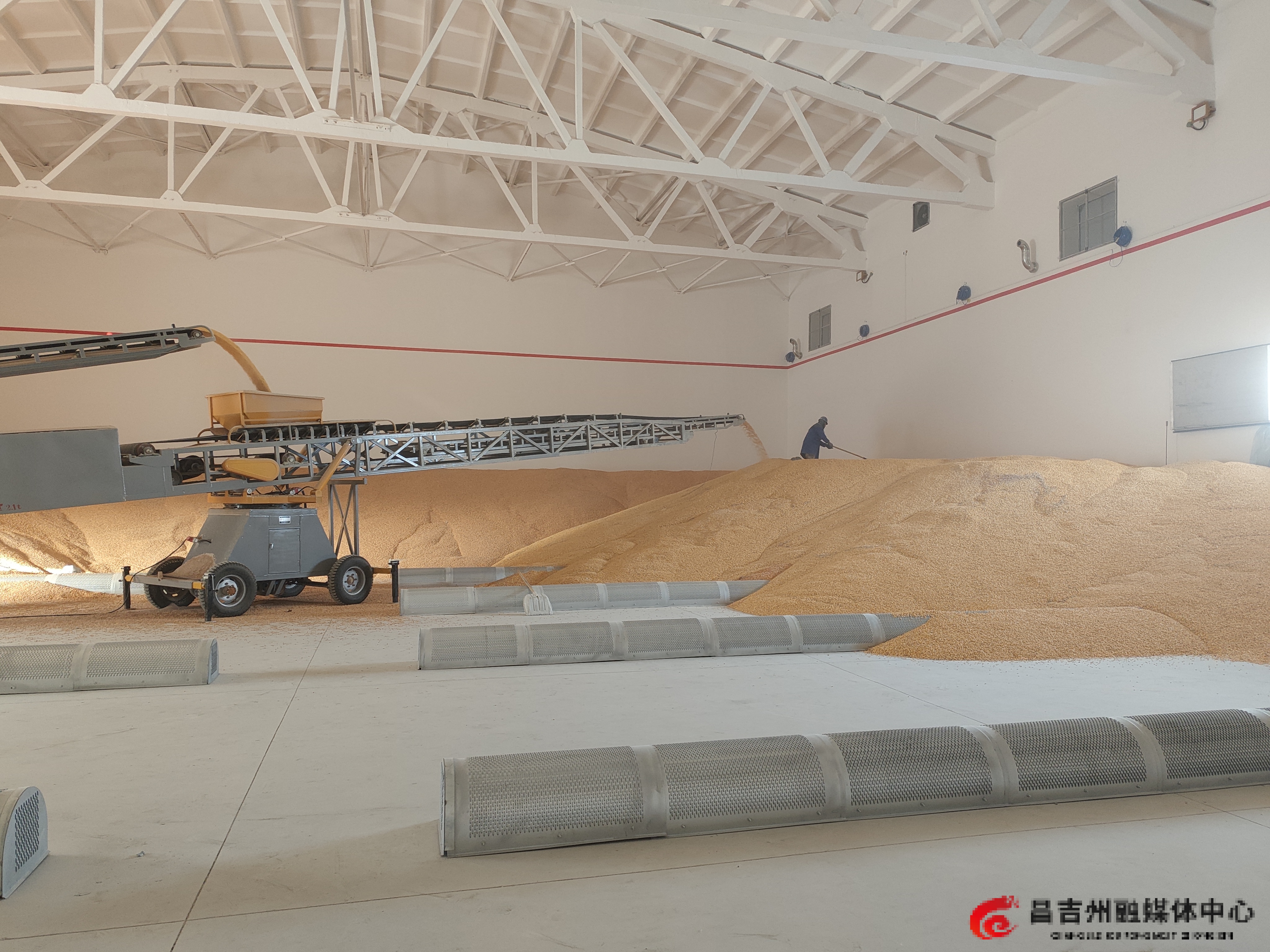 微信图片_20251204171850_21_2890.jpg 微信图片_20251204171850_21_2890.jpg