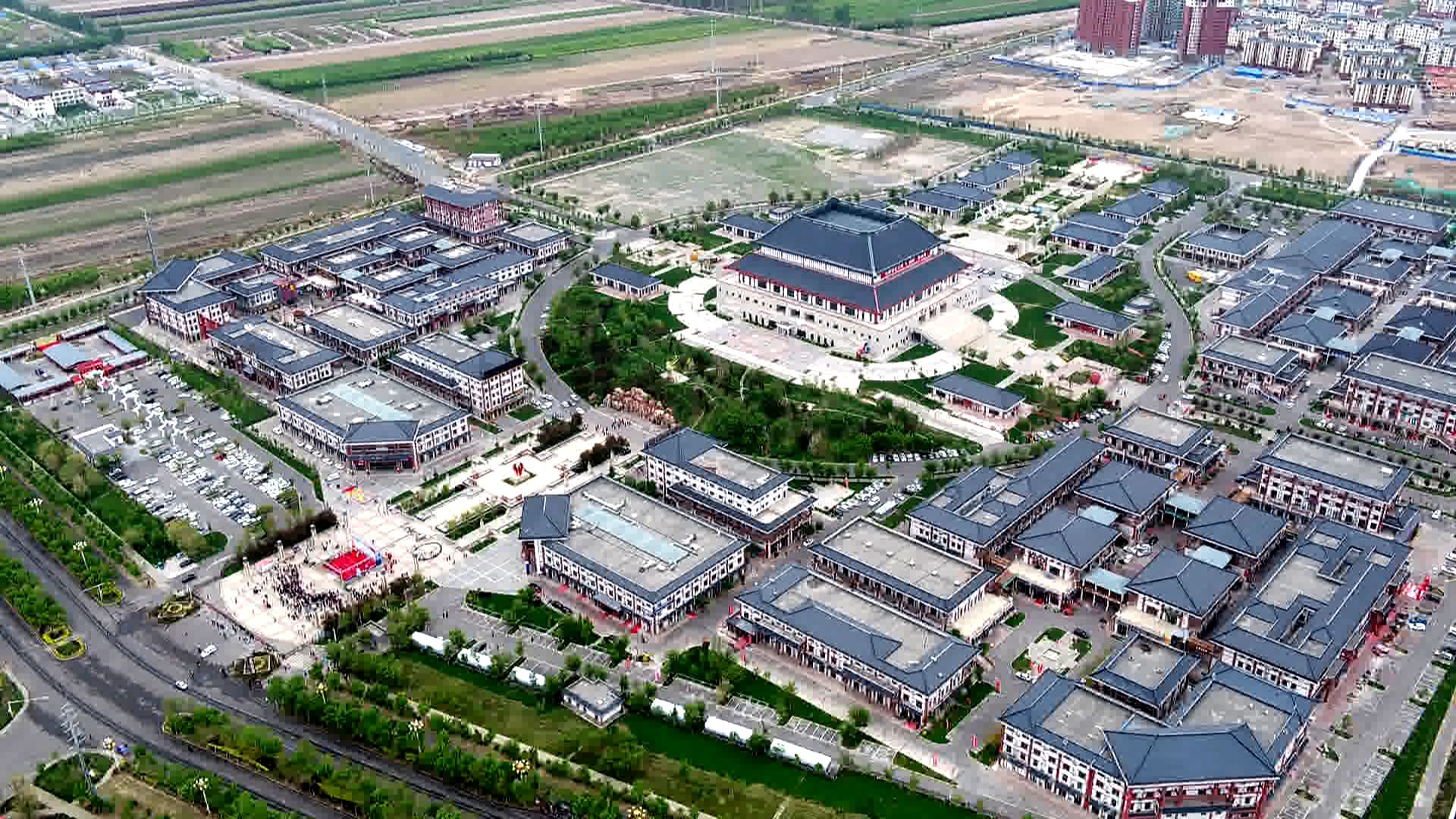 2025-8-19【标题】政策红利护航 业态升级激活中华碧玉园(35)_副本.jpg