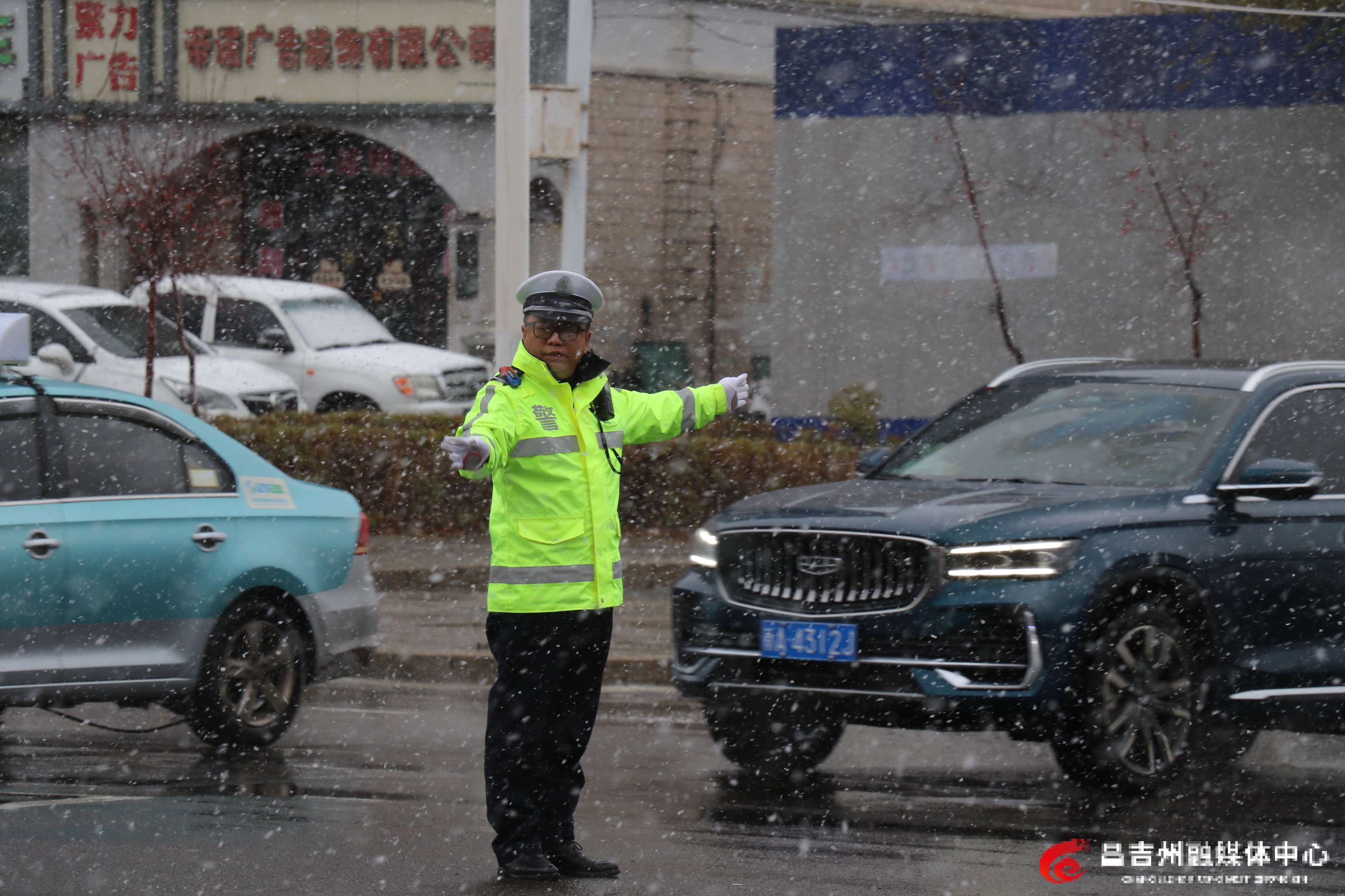 mmexport1762403453142