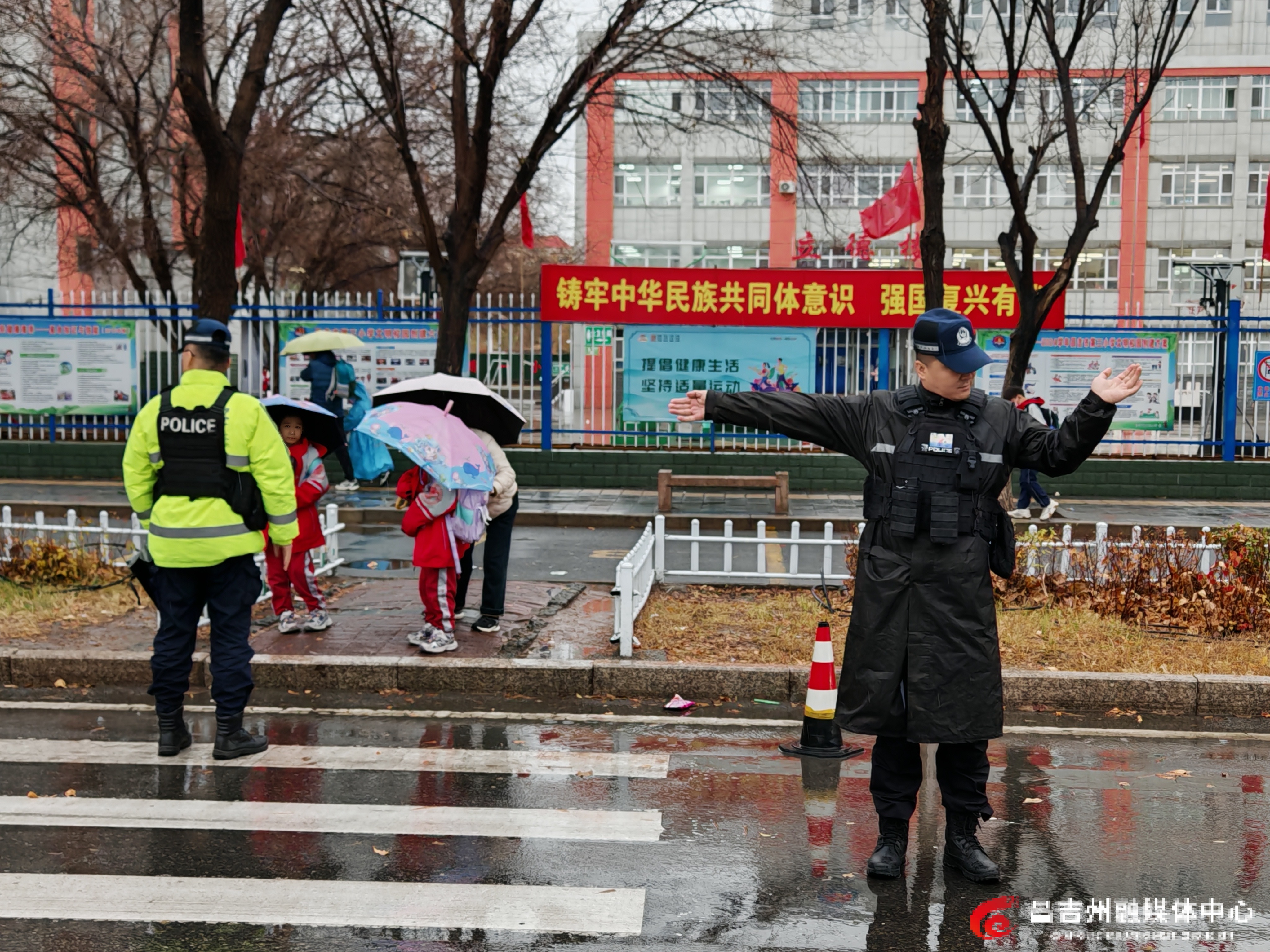 mmexport1762403456127