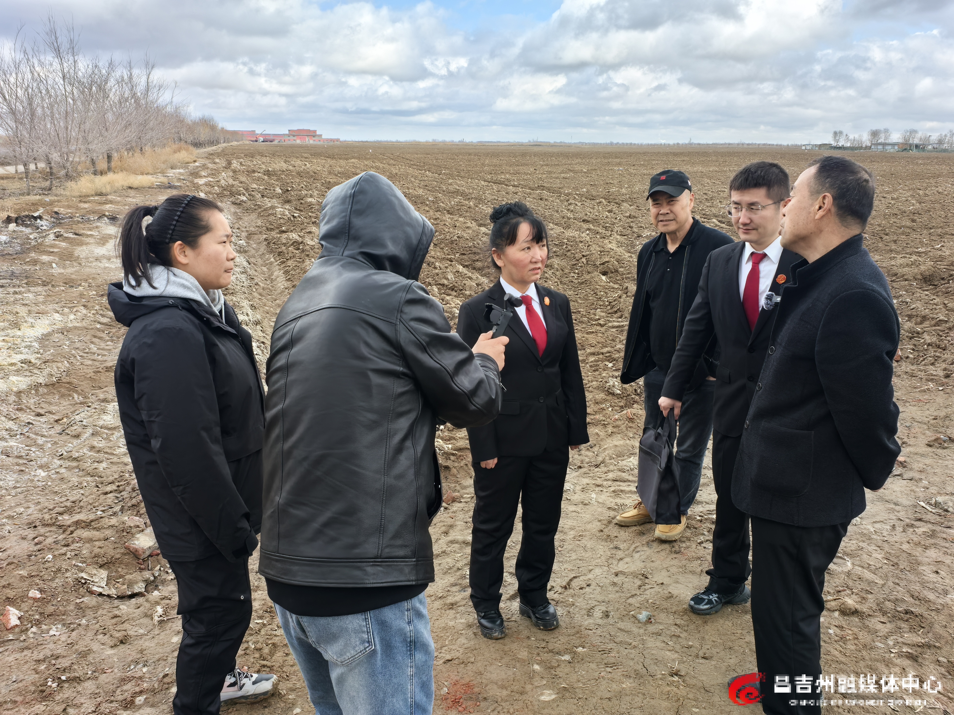 mmexport1775626066645