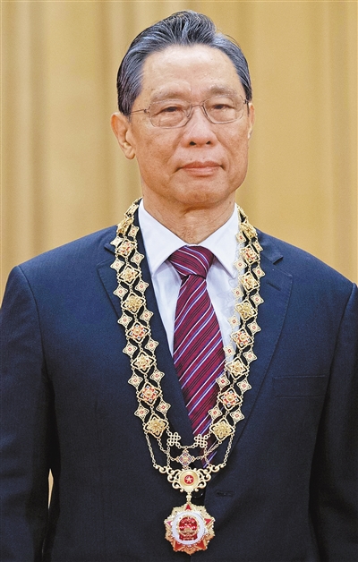 钟南山.jpg