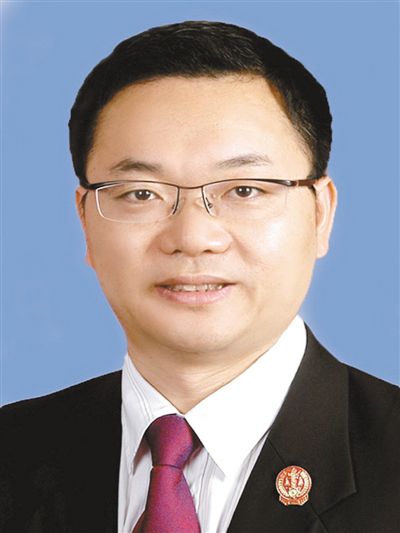 邹碧华：坚定理想信念 坚守法治精神