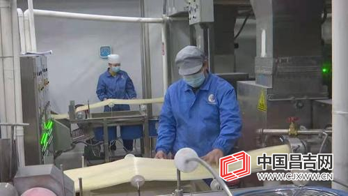 【我眼中的十三五】“十三五”以来昌吉市工业企业加快转型升级步伐更新生产设备 提...