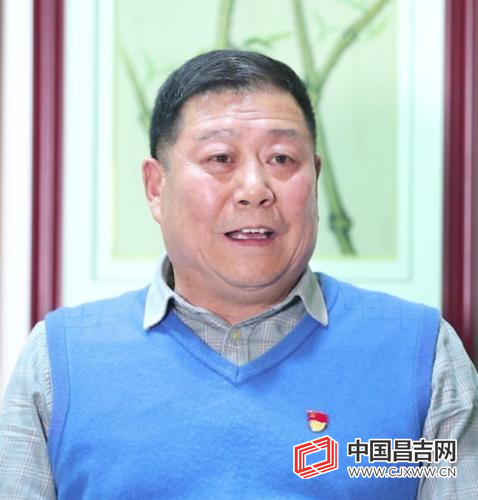 马振斌.jpg