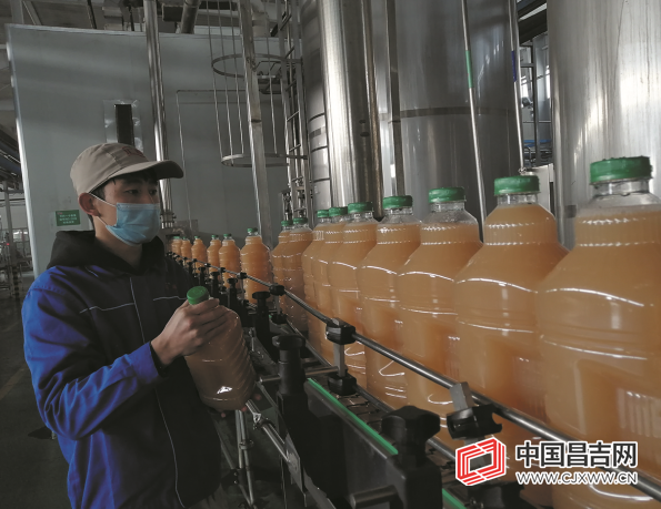 【新春走基层】马生斌：留厂过年心也暖 美好生活靠奋斗